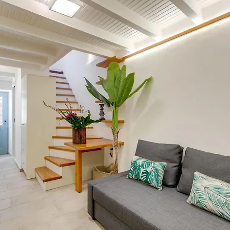 La Barchetta Old Town With Seaview בית נופש